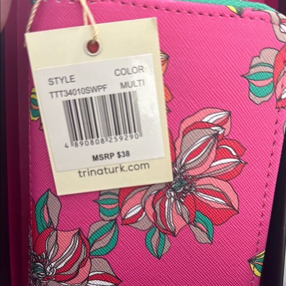 NWT- Trina Turk- Small full zip Floral Pink Wallet - Picture 2 of 6